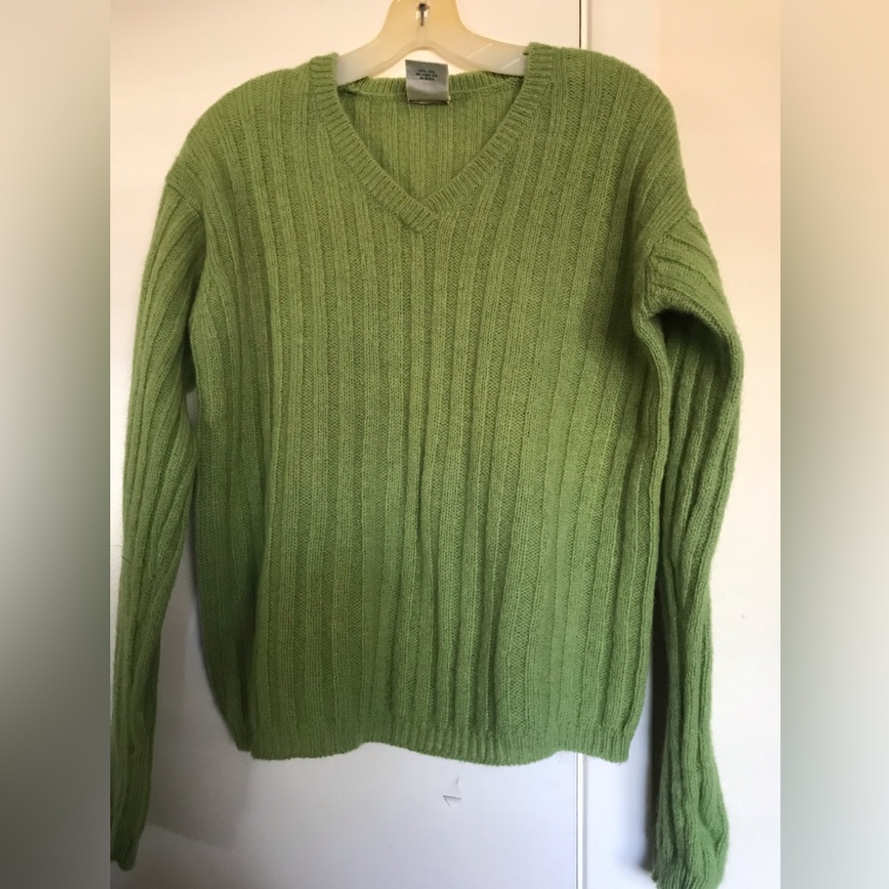 COPPER KEY , size M , light green Women’s sweater V neck, long sleeves
